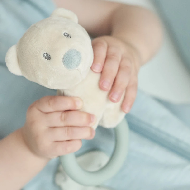 Hochet Anneau Jules L’ours NATTOU Roméo, Jules & Sally 6 Hochet Anneau Jules L’ours NATTOU Roméo, Jules & Sally – Image 4