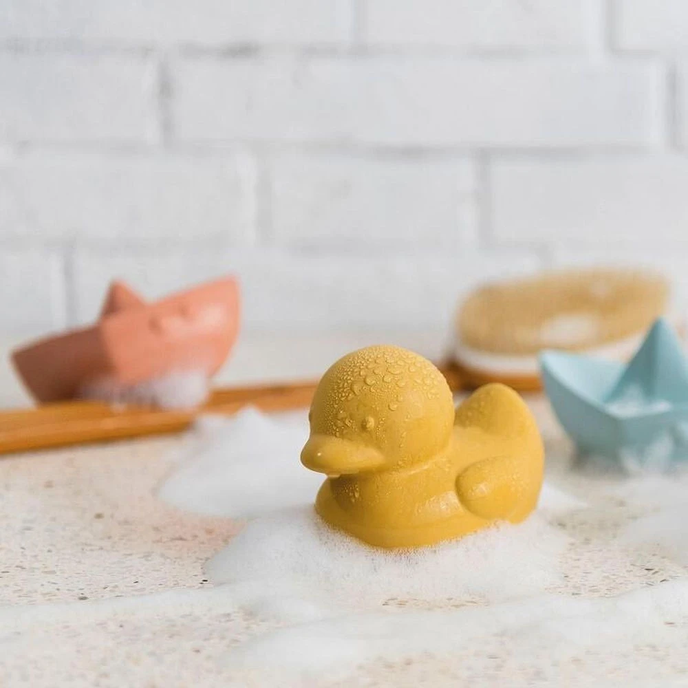 NATTOU Canard Caoutchouc Ocre 4 NATTOU Canard Caoutchouc Ocre – Image 2